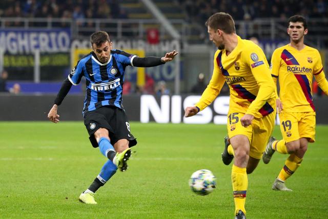 土媒：穆帅致电C罗，询问他是否有意来费内巴切